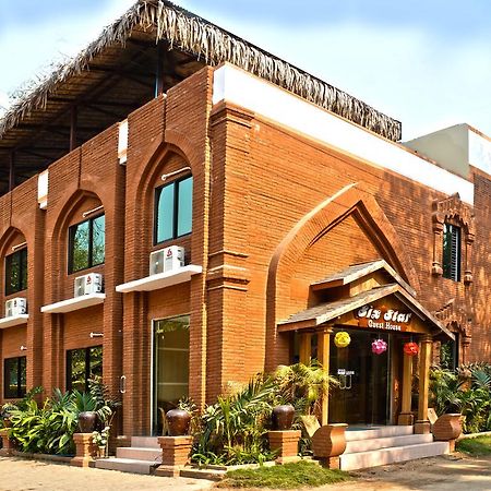 Six Stars Guest House Nyaung-U Ngoại thất bức ảnh