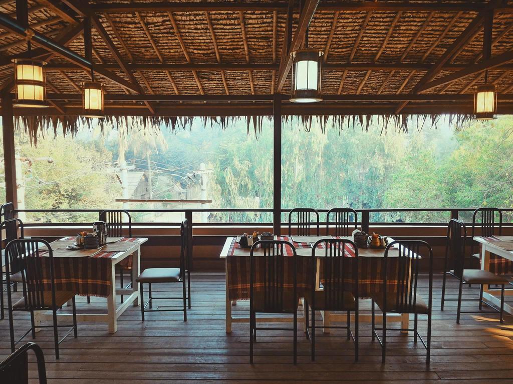 Six Stars Guest House Nyaung-U Ngoại thất bức ảnh