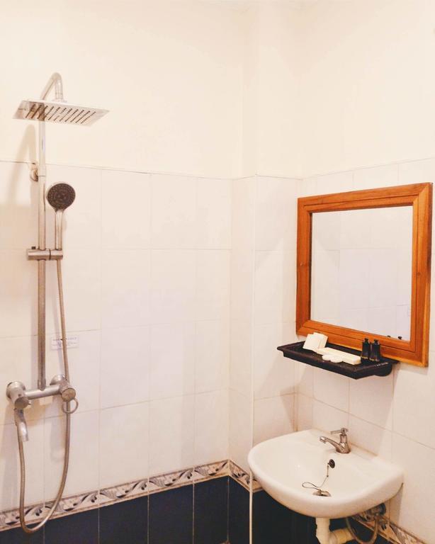 Six Stars Guest House Nyaung-U Ngoại thất bức ảnh