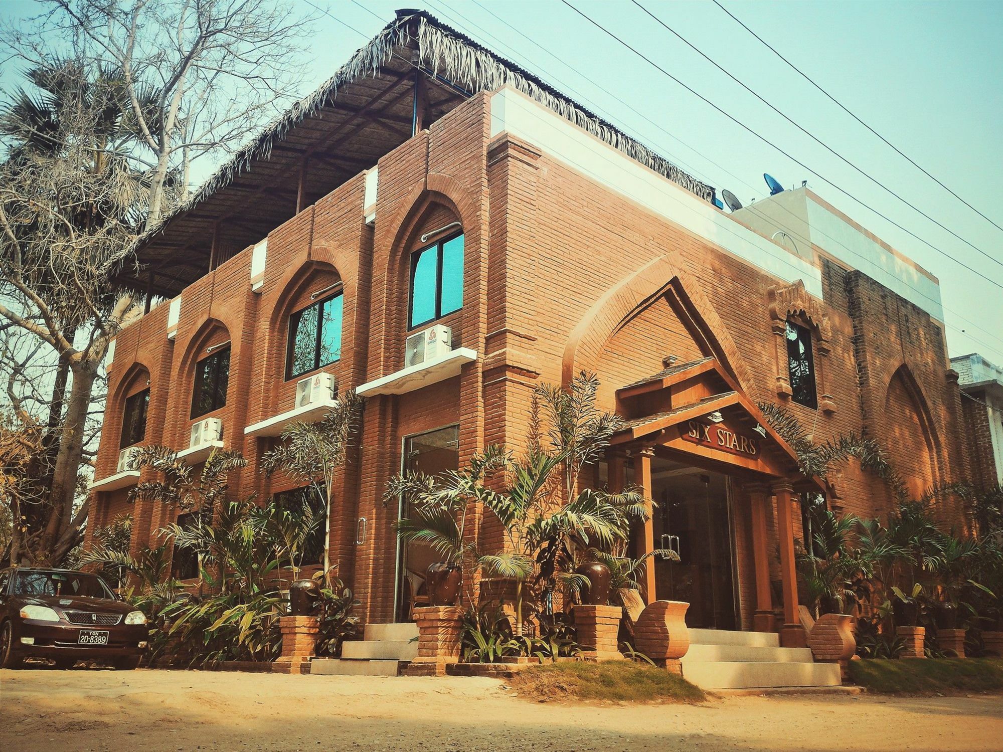 Six Stars Guest House Nyaung-U Ngoại thất bức ảnh
