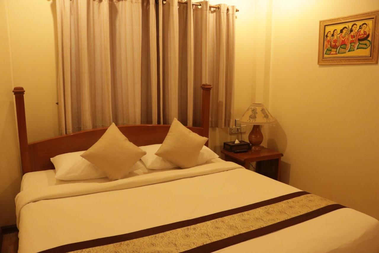 Six Stars Guest House Nyaung-U Ngoại thất bức ảnh